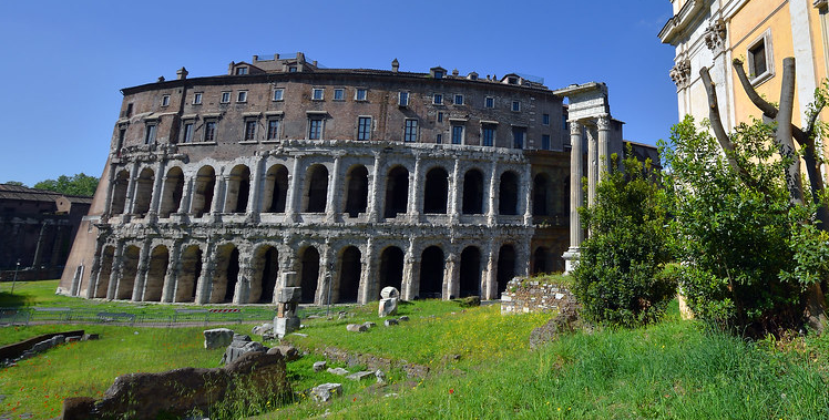 Marcellovo divadlo – divadlo starší než Koloseum - řím - Itálie - cestování - dovolená v itálii - Panda na cestach - panda1709